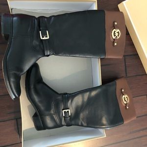 Michael Kors boots size 8.5